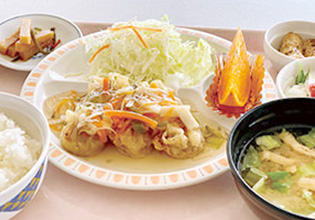 学生食堂（交流会館）