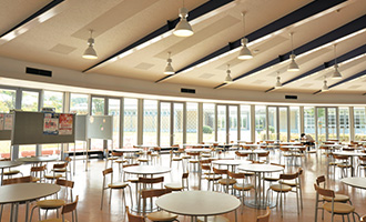 交流会館(学生食堂)